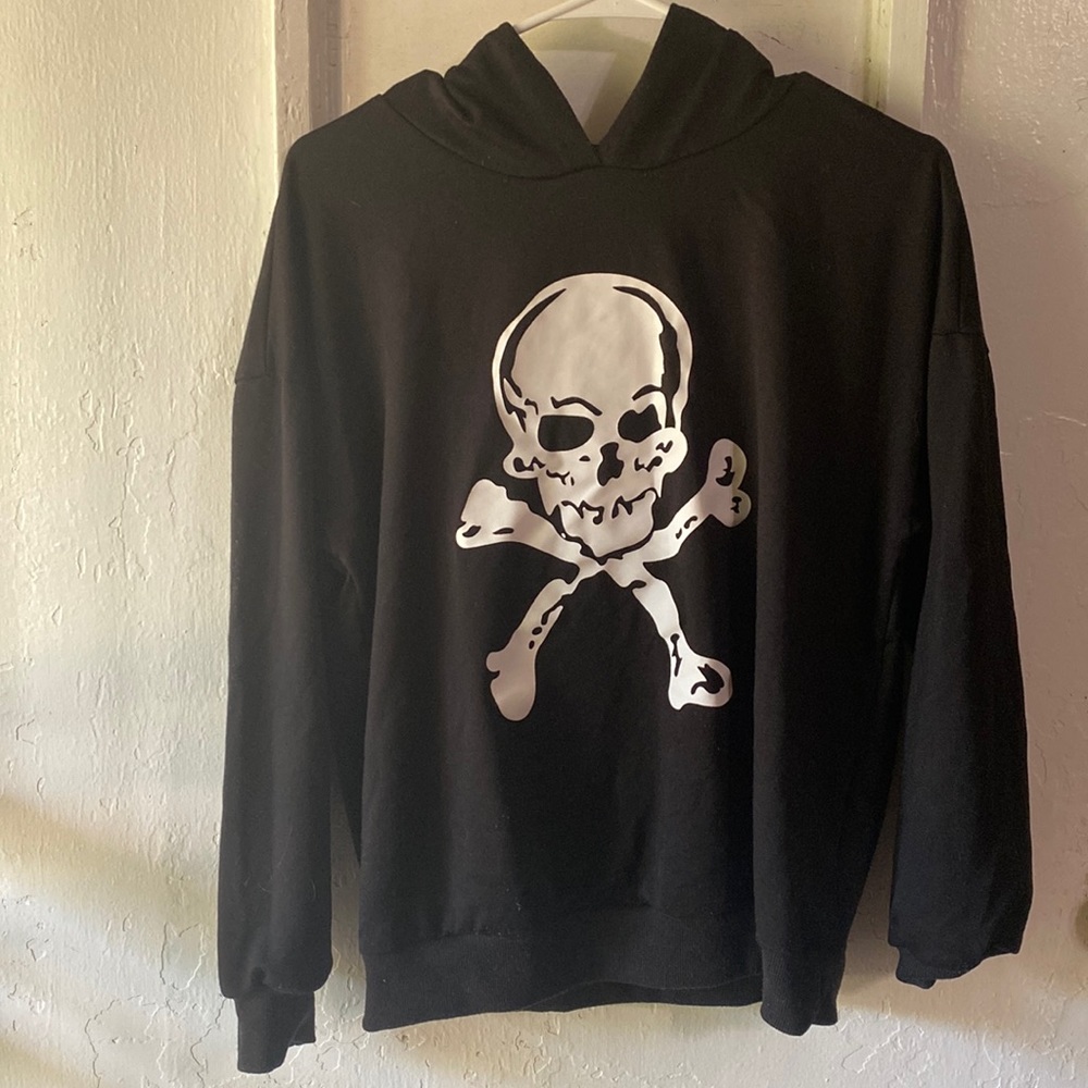 Medium Black Crossbone Hoodie
